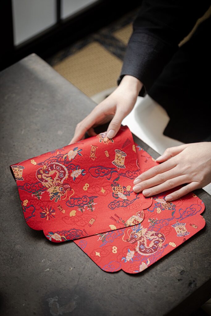 dragon year tea mat