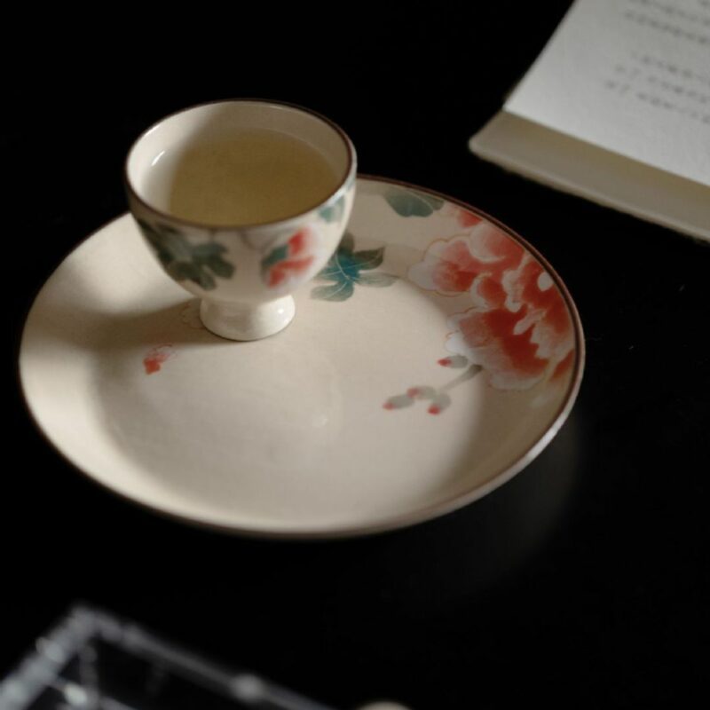 16 Wucai Underglaze decoration Ceramic Peony 130ml Teapot