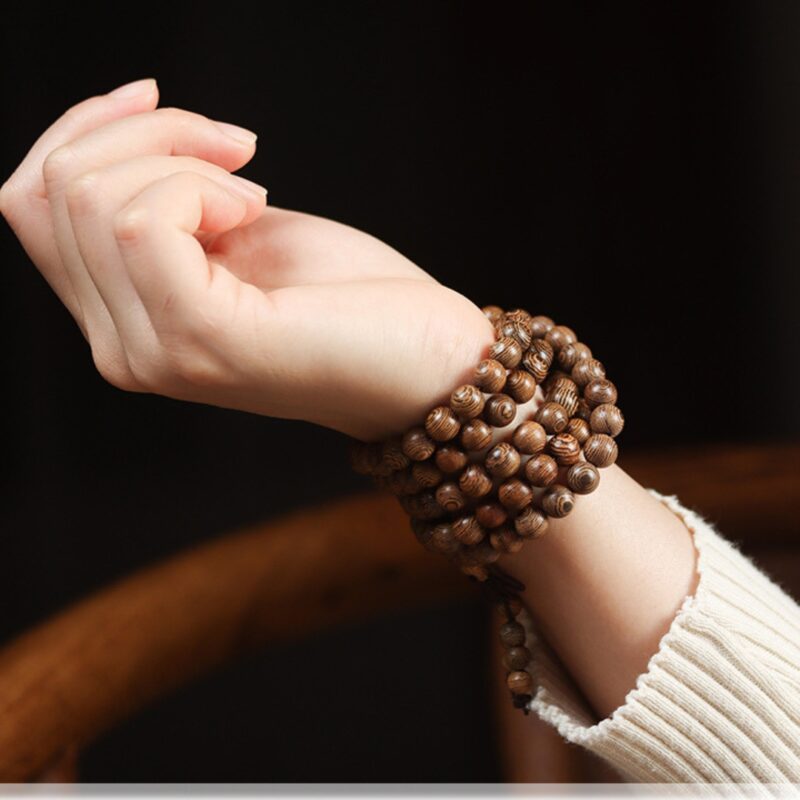 xr:d:DAGAenz5cBk:4,j:5011803221893038941,t:24032502 Vintage Bodhi Seed Chicken-wing wood 108 Bodhi Seed Bracelet