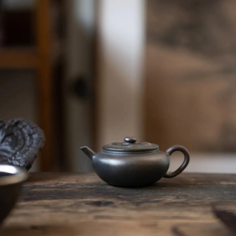 Wood Fired Zini Diamond Flower 150ml Yixing Teapot