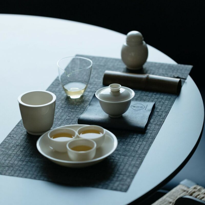 Elegant White Porcelain 12 Piece Chinese Tea Set