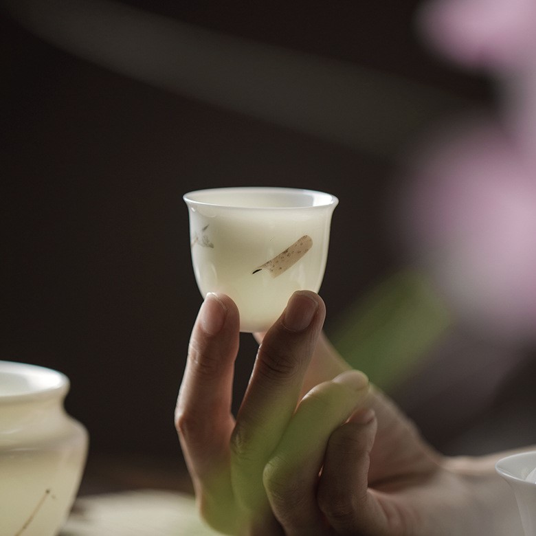Hand painted White Porcelain 11 Piece Gong Fu Tea Set