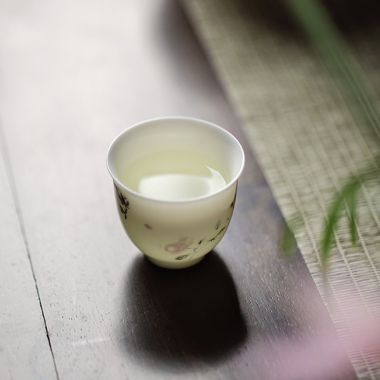 Hand painted White Porcelain 11 Piece Gong Fu Tea Set