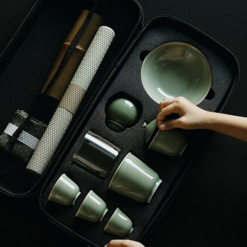 595-2 Yue Ware Ceramic Celadon Glaze 12 Piece Tea Set