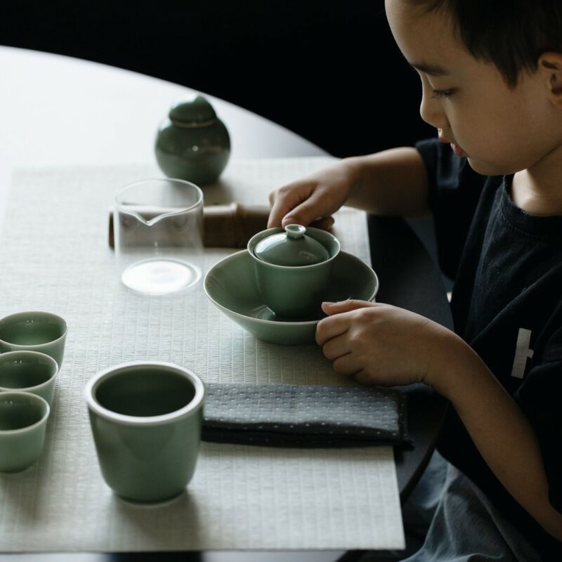 595-3 Yue Ware Ceramic Celadon Glaze 12 Piece Tea Set