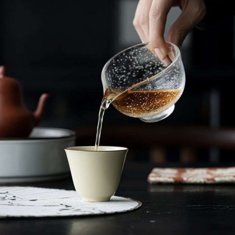 619-6 Anti Scald Thickened Glass Bubble 110ml Fair Cup Gong Dao Bei