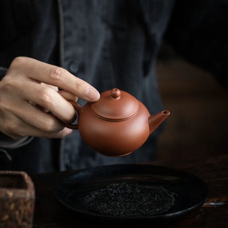 Da Hong Ni Shui Ping 120ml Yixing Teapot