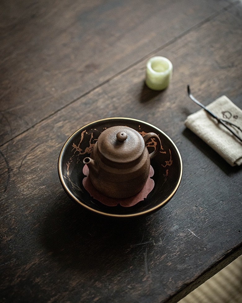 629-1 Vintage Ceramic Black Glaze Tea Boat With Copper Stand