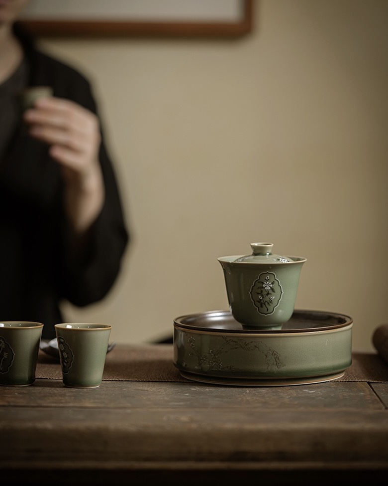 Yue Ware Vintage Ceramic Green Tea Boat