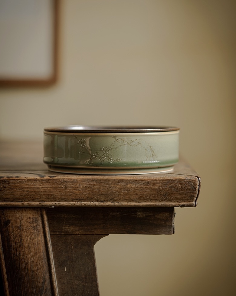 Yue Ware Vintage Ceramic Green Tea Boat