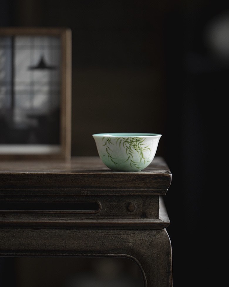 636-1 Emerald Green Ceramic Swallows and Willows 60ml Host Tea Cup