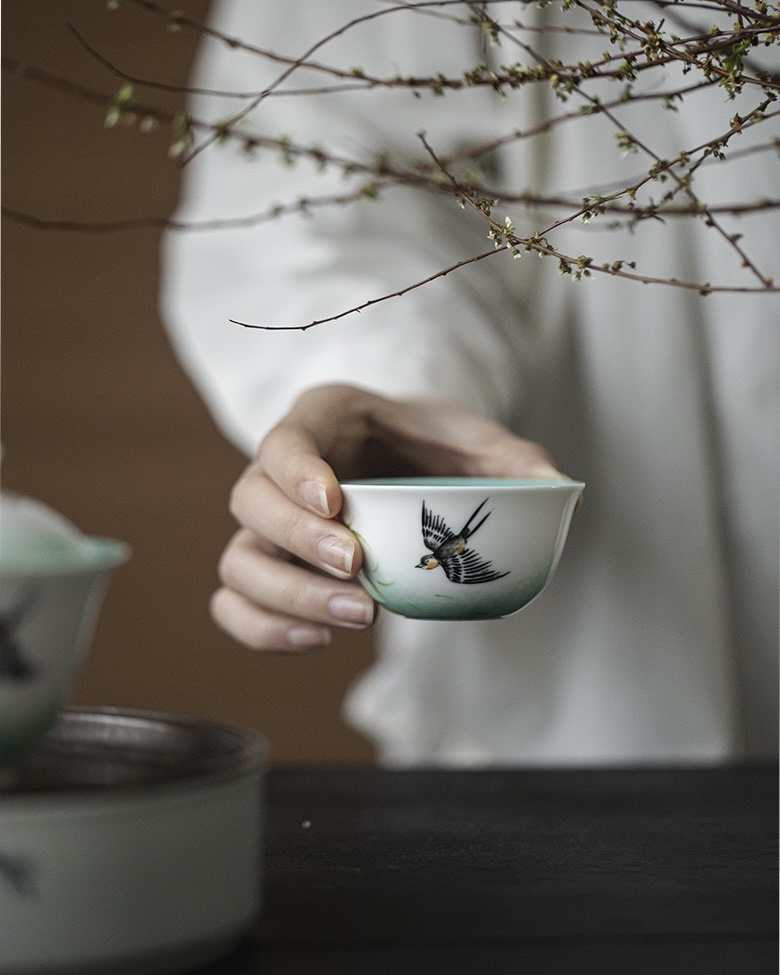 636-4 Emerald Green Ceramic Swallows and Willows 60ml Host Tea Cup