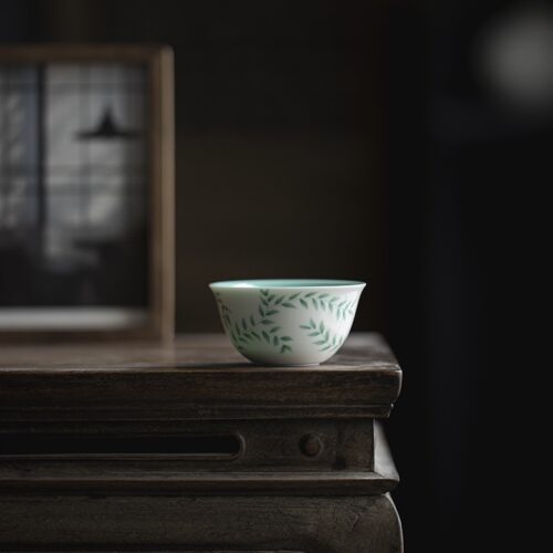 638-1 Emerald Green Ceramic Vine 60ml Host Tea Cup