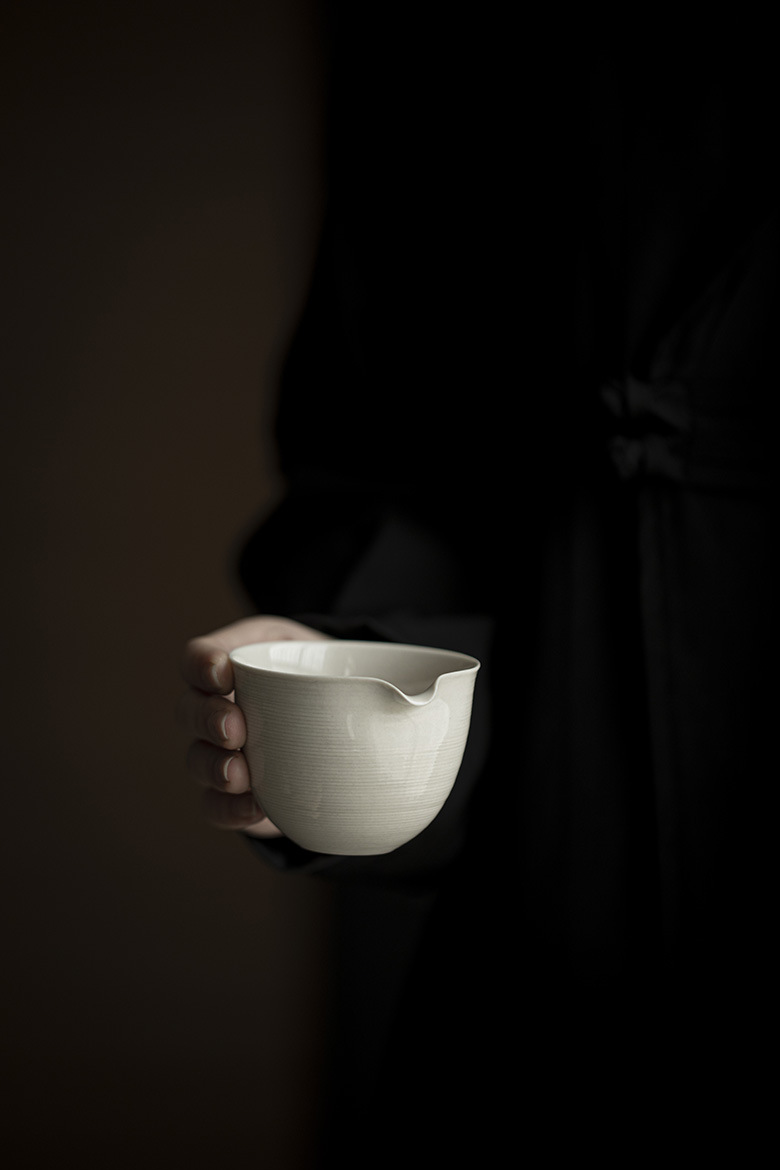 652-7 Grey Glaze Ceramic Vintage Fair Cup Gong Dao Bei