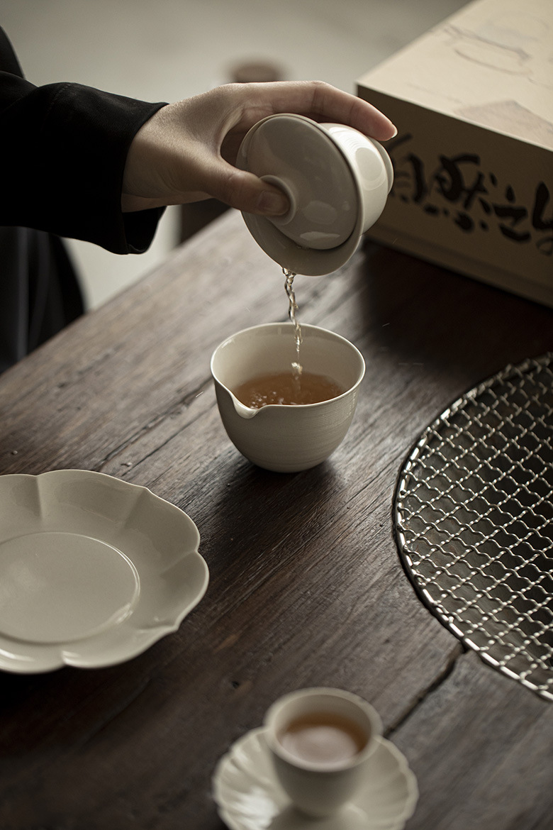 655-4 Grey Glaze Ceramic 110ml Gaiwan