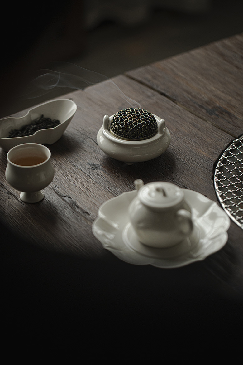 656-4 Grey Glaze Ceramic Vintage Incense Burner