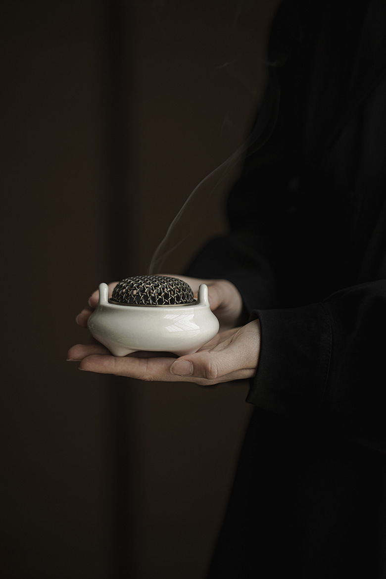 656-5 Grey Glaze Ceramic Vintage Incense Burner