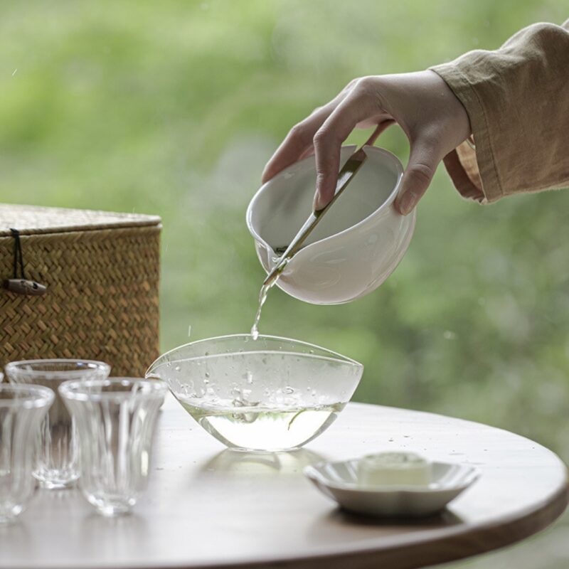 Elegant Jade White Porcelain Green Tea Gaiwan Set