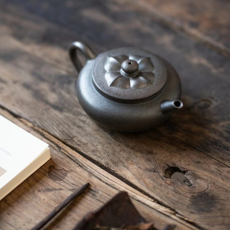 Wood Fired Zini Diamond Flower 150ml Yixing Teapot