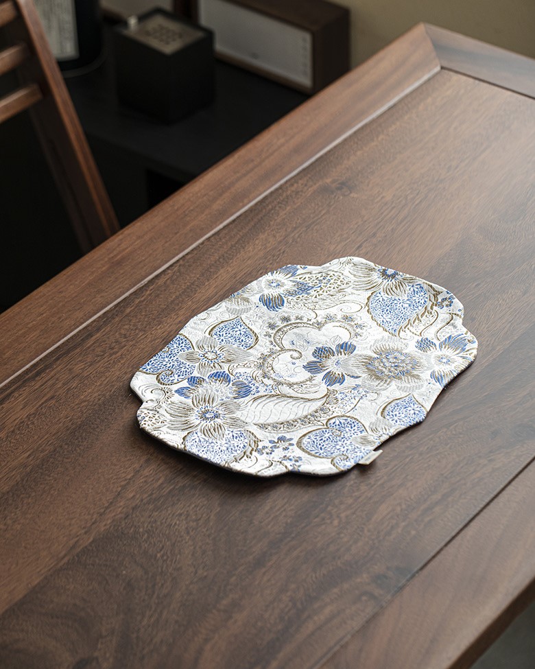 Embroidered-Fabric-Begonia-Shape-Tea-Mat-4 Embroidered Fabric Begonia Shape Tea Mat