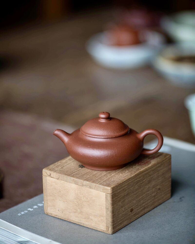 Aged Zhuni Short Pan Hu 90ml Yixing Teapot