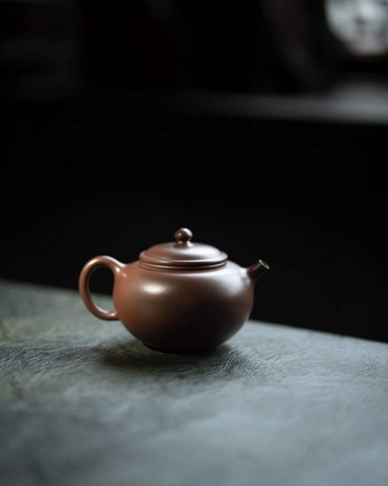 Aged Zini Gong Zhu 160ml Yixing Teapot
