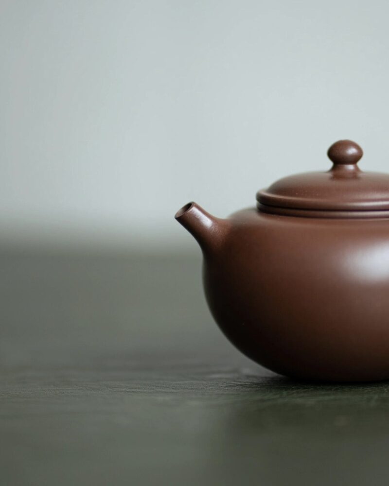 Aged Zini Gong Zhu 160ml Yixing Teapot