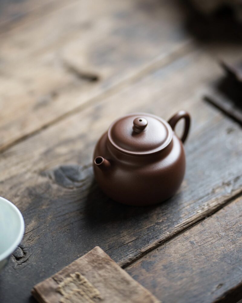 Aged Zini Tang’s De Zhong 170ml Yixing Teapot