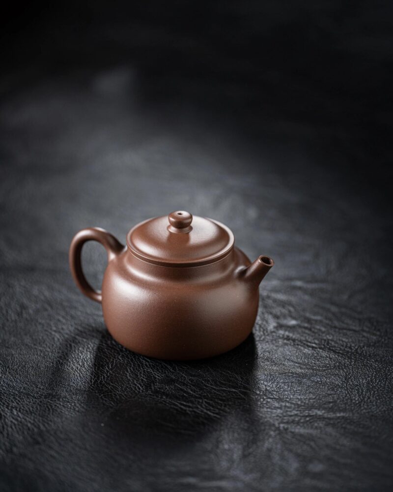 Aged Zini Tang’s De Zhong 170ml Yixing Teapot