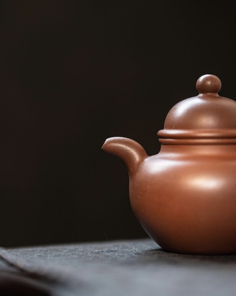 Di Cao Qing Shou Zhen Duo Qiu 180ml Yixing Teapot