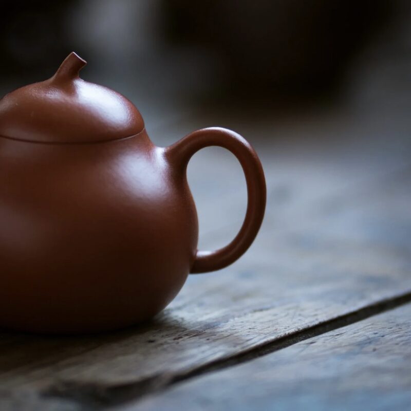 Xiao Hong Ni Qie Gua 130ml Yixing Teapot