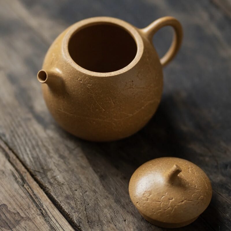Golden Duanni Golden Melon 140ml Yixing Teapot