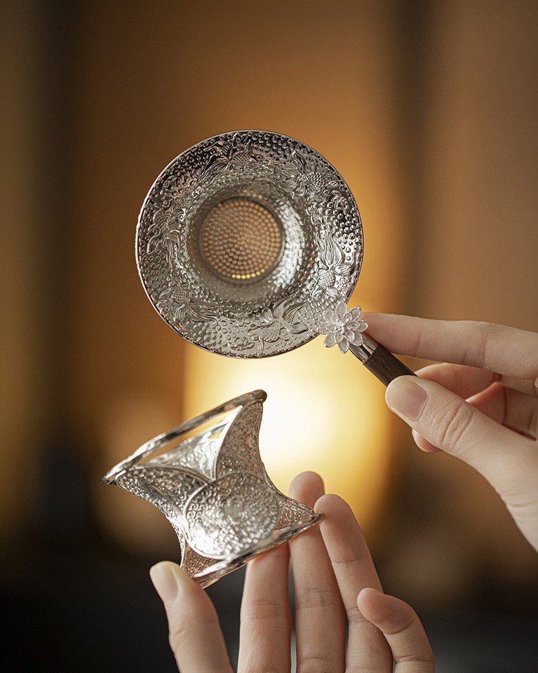 Hammered-Texture-Metal-Lotus-Tea-Filter-Set-1 Hammered Texture Metal Lotus Tea Filter Set