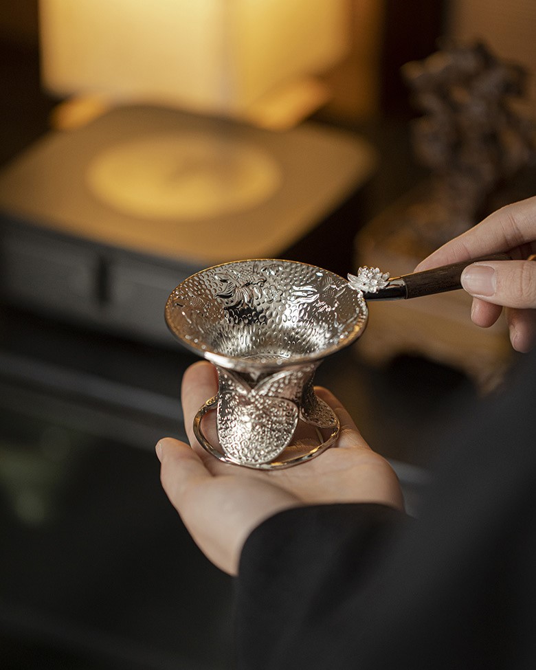 Hammered-Texture-Metal-Lotus-Tea-Filter-Set-3 Hammered Texture Metal Lotus Tea Filter Set