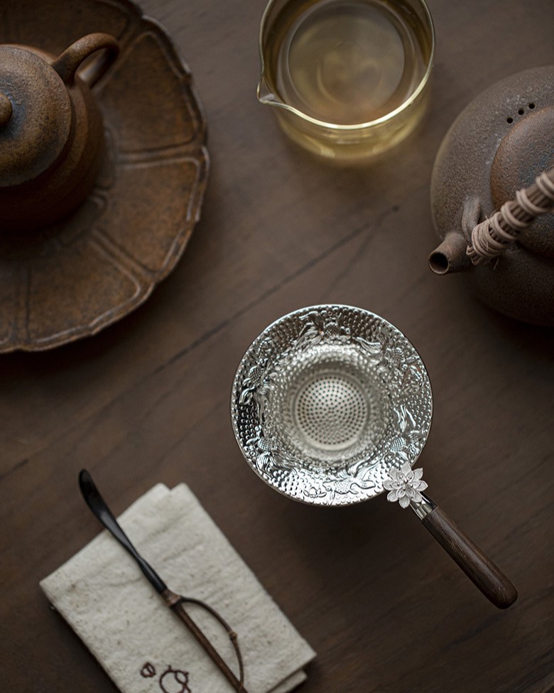 Hammered-Texture-Metal-Lotus-Tea-Filter-Set-8 Hammered Texture Metal Lotus Tea Filter Set