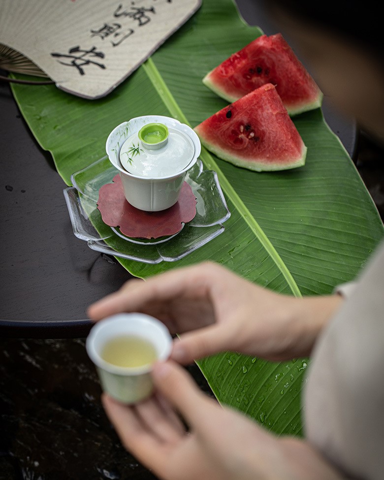 Hand-painted Ceramic Bamboo Serenity 120ml Gaiwan