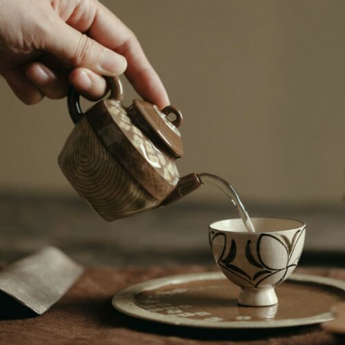 Hand-painted-Ceramic-Flower-and-Growth-Ring-Chinese-Teapot-1 Hand-painted Ceramic Flower and Growth Ring 120ml Chinese Teapot