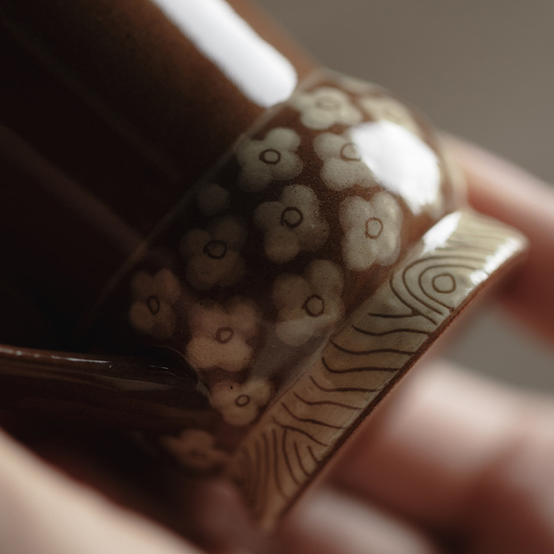 Hand-painted-Ceramic-Flower-and-Growth-Ring-Fair-Cup-Gong-Dao-Bei-3 Hand-painted Ceramic Flower and Growth Ring Fair Cup Gong Dao Bei