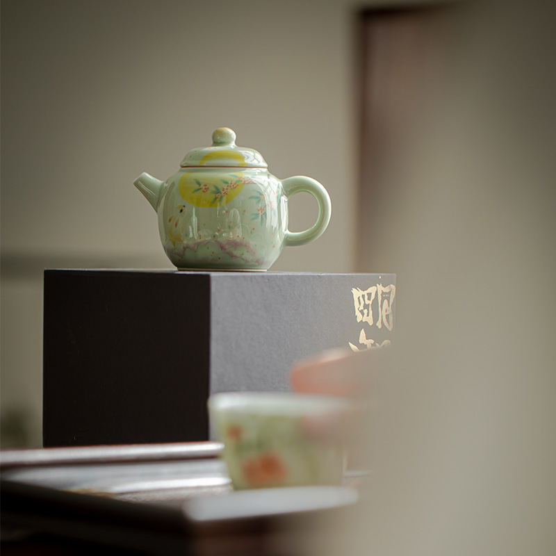 Hand-painted-Ceramic-Moon-Rabbit-120ml-Chinese-Teapot-6 Hand-painted Ceramic Moon Rabbit 120ml Chinese Teapot