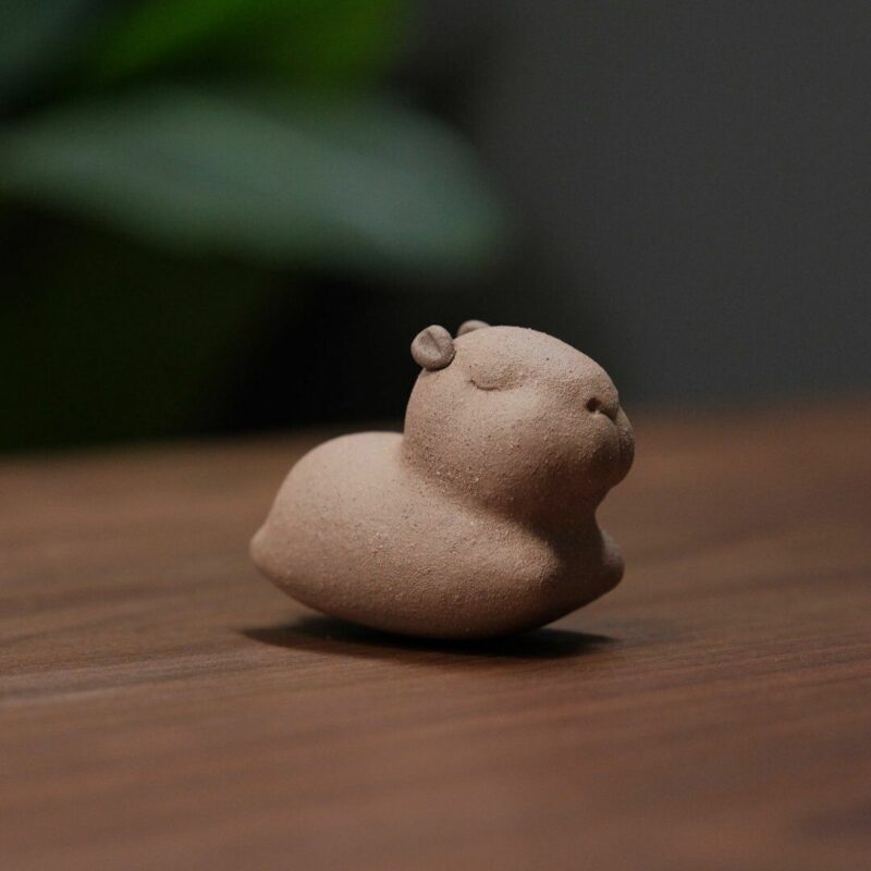 xr:d:DAGAzOcSMSY:3,j:2484158284300148936,t:24032812 Handmade Duanni Baby Capybara Tea Pet