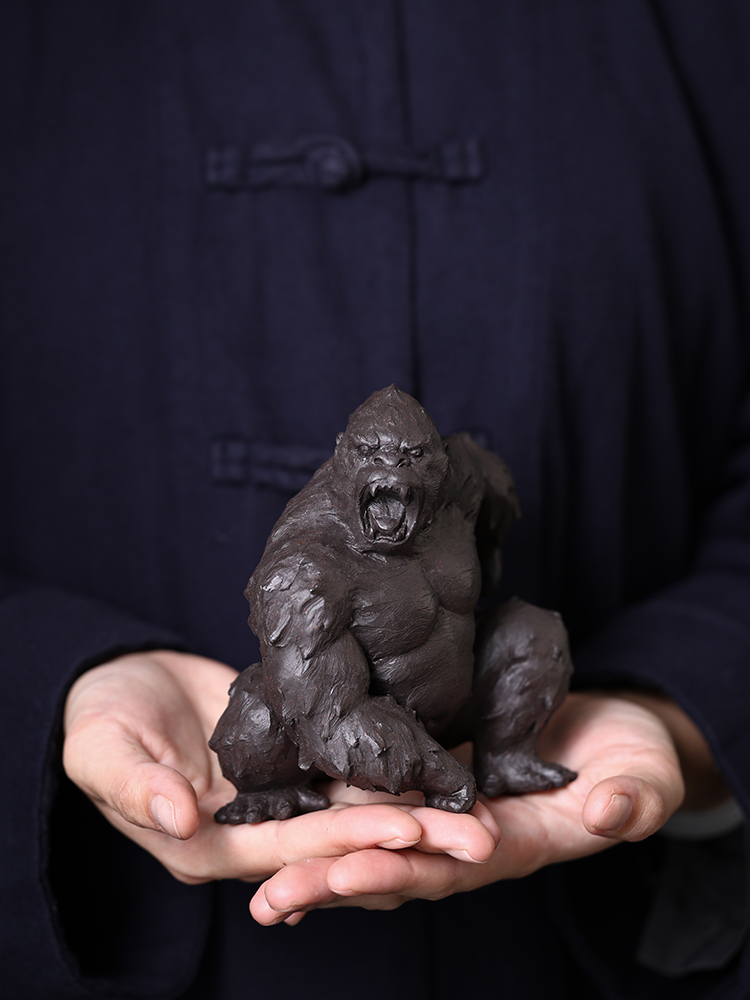 Handmade Zisha Yixing Clay Angry Gorilla Ornament Decoration Teapet (3) Handmade Zisha Yixing Clay Angry Gorilla Ornament Decoration Teapet