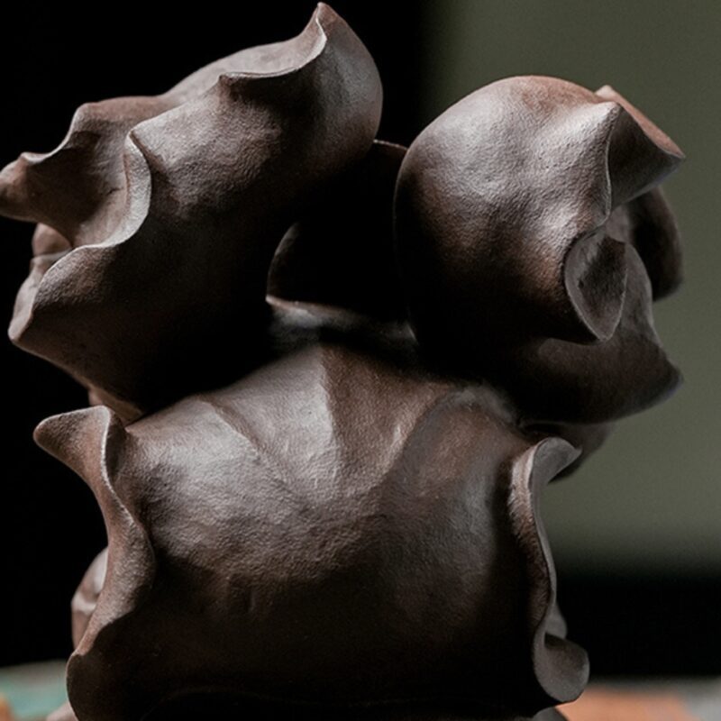 Handmade Zisha Yixing Clay Flying Bodhidharma Ornament Decoration Teapet (3) Handmade Zisha Yixing Clay Flying Bodhidharma Ornament Decoration Teapet