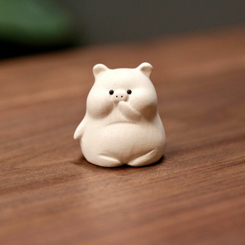 xr:d:DAGAzRcflyg:3,j:6252545275928249540,t:24032813 Handmade Zisha Yixing Clay Little White Piggy Tea Pet