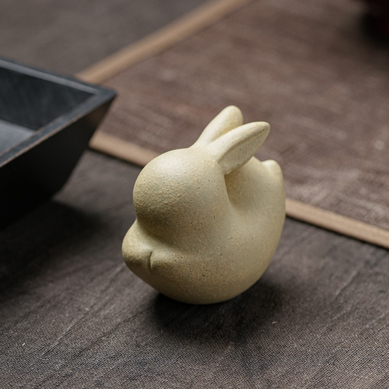 Handmade Zisha Yixing Clay Running Bunny Tea Pet