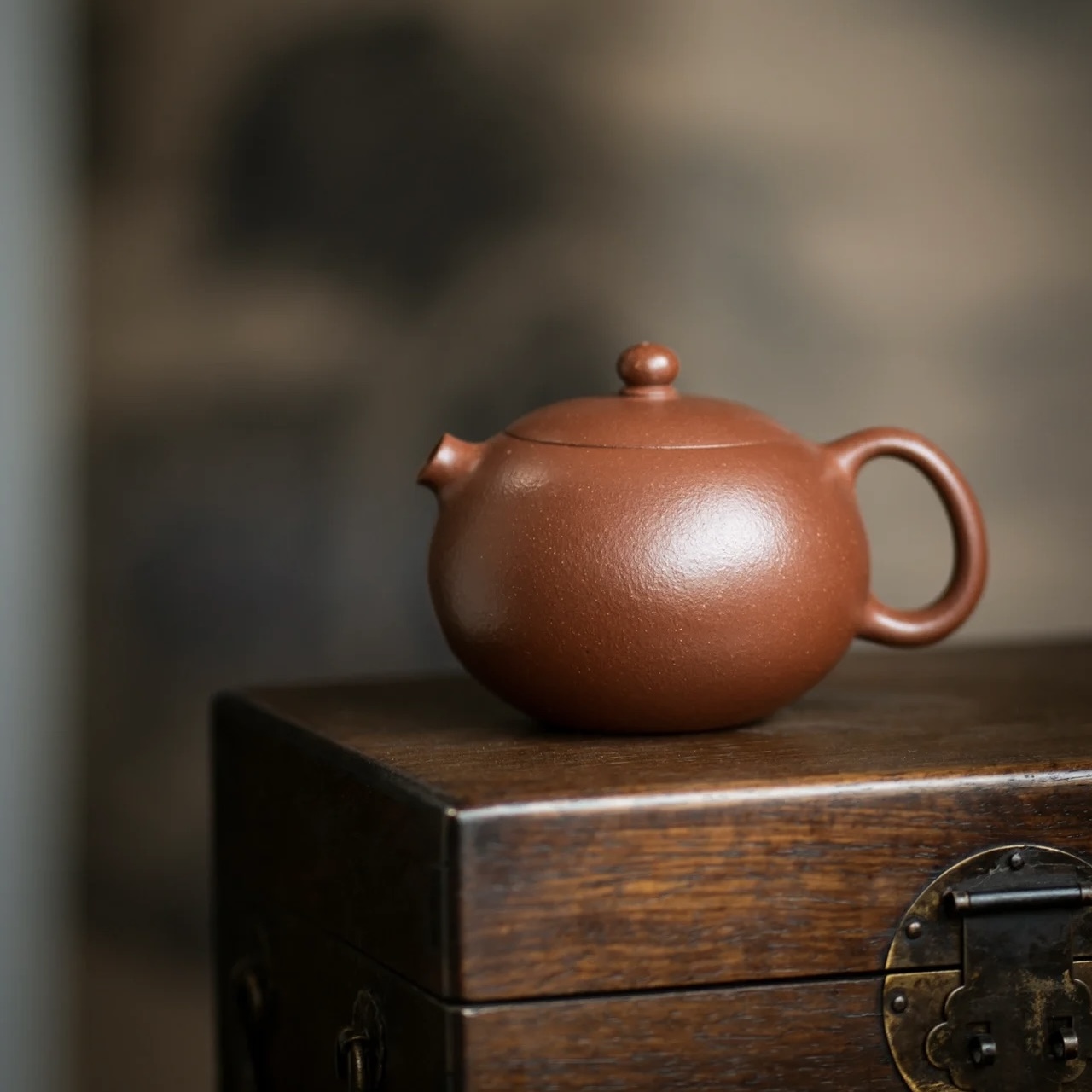 Jiang Po Ni Pufferfish Xi Shi 150ml Yixing Teapot - China Tea Spirit