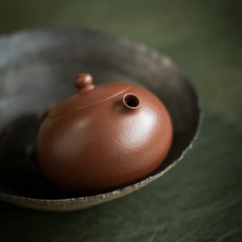 Jiang Po Ni Pufferfish Xi Shi 150ml Yixing Teapot