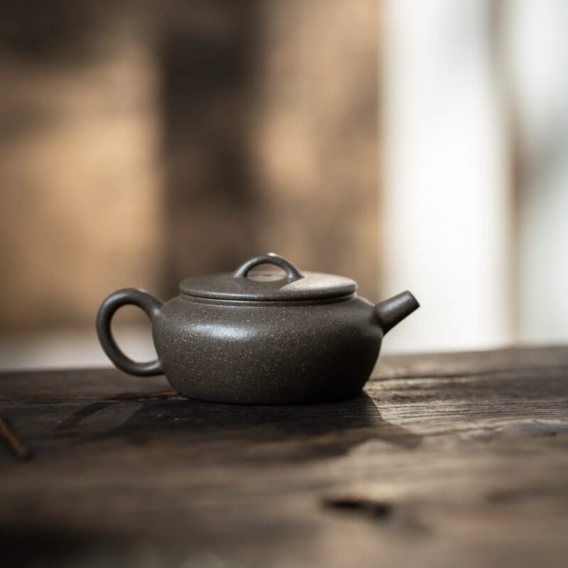 Qing Duanni Da Bin Shi Yi 150ml Yixing Teapot