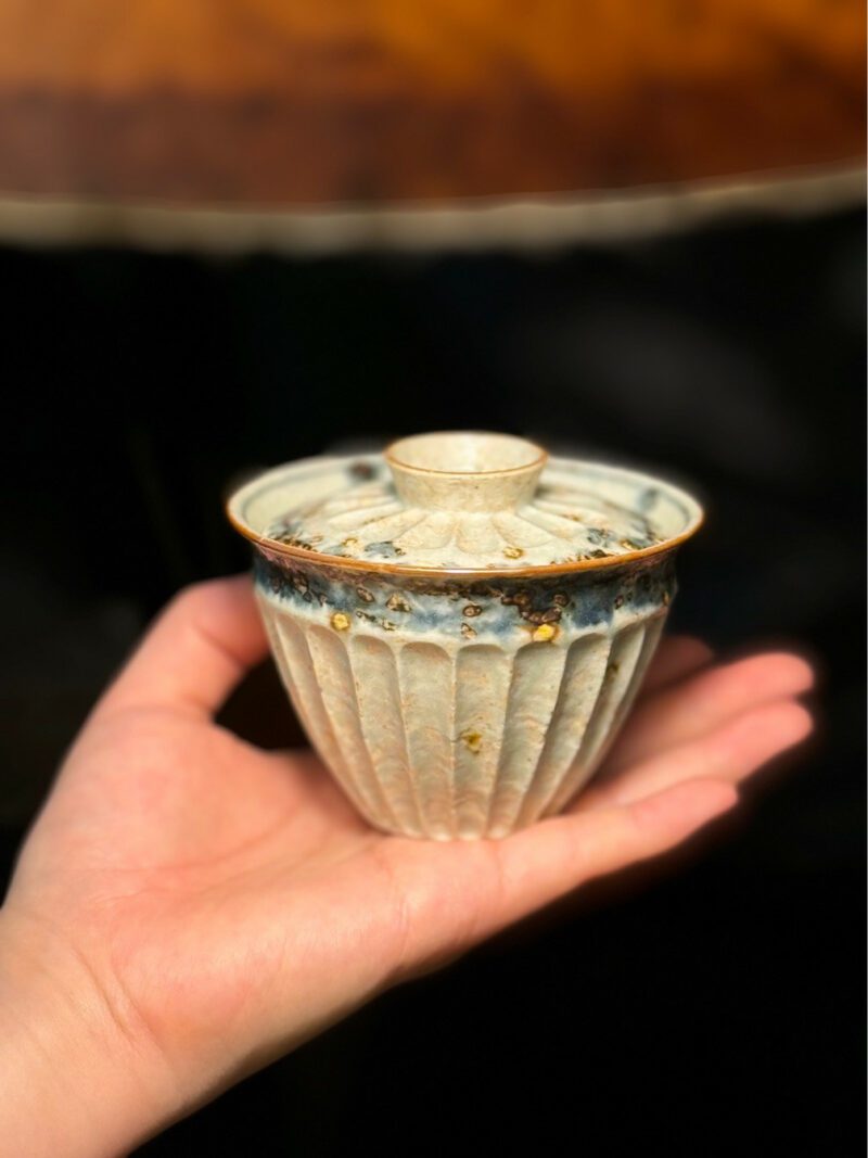 Handmade Vintage Qinghua Ceramic Carved Chrysanthemum 120ml Gaiwan