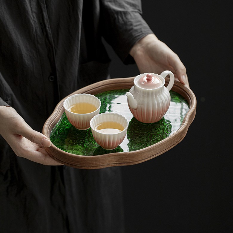 Vintage Glass Begonia Shape Tea Tray (16) Vintage Glass Begonia Shape Tea Tray