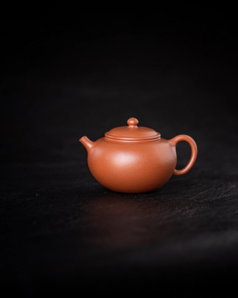 Half Handmade Xiao Hong Ni Gong Zhu 130ml Yixing Teapot